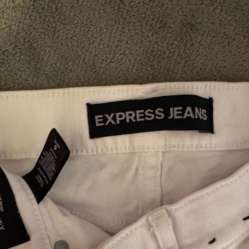 Express White Ripped Skinny Jeans - Picture 2 of 3